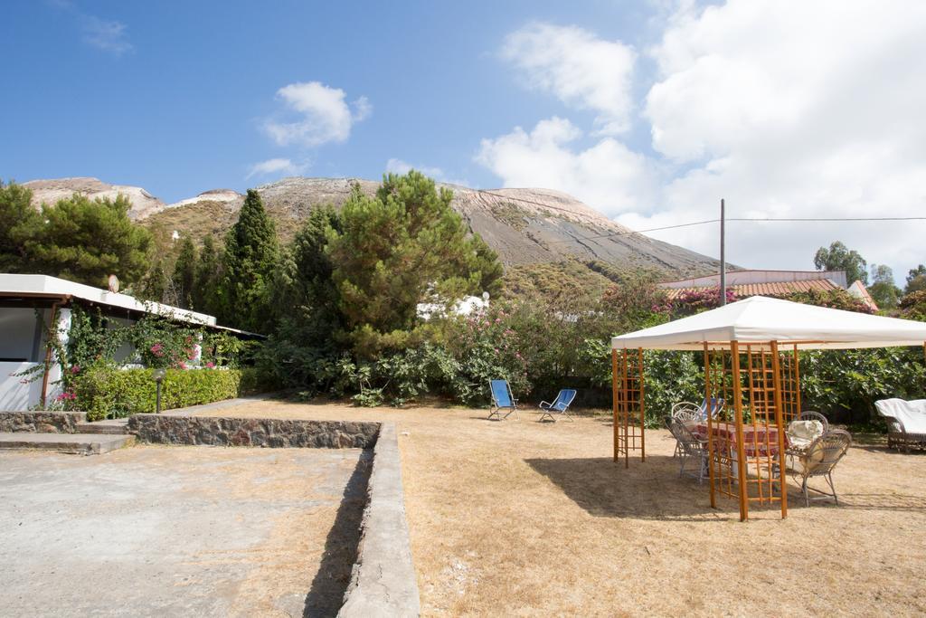 Titina Village Porto Vulcano  Exterior foto